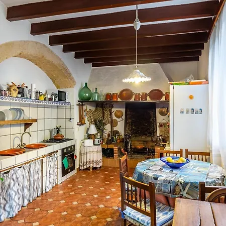 Ca Na Pereta Holiday home *